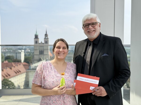 Viktoria Lukina-ottos wohnzimmer(c)Stadtmarketing